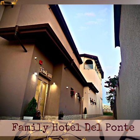 Del Ponte Otel Svilengrad Dış mekan fotoğraf
