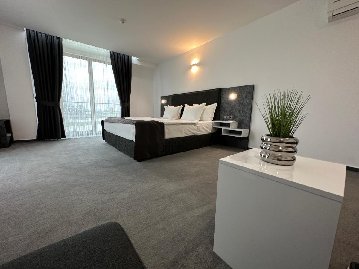 Del Ponte Otel Svilengrad Dış mekan fotoğraf